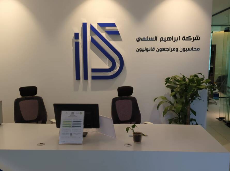 og kUFm5y0Qwx 1739136341